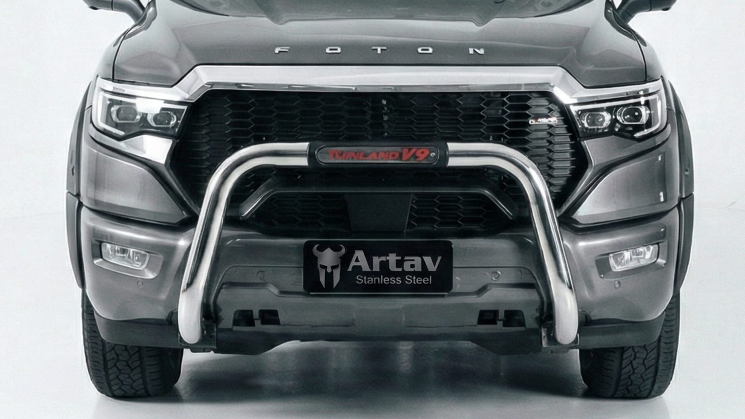 Artav Foton Tunland V9 PDC Nudge Bar