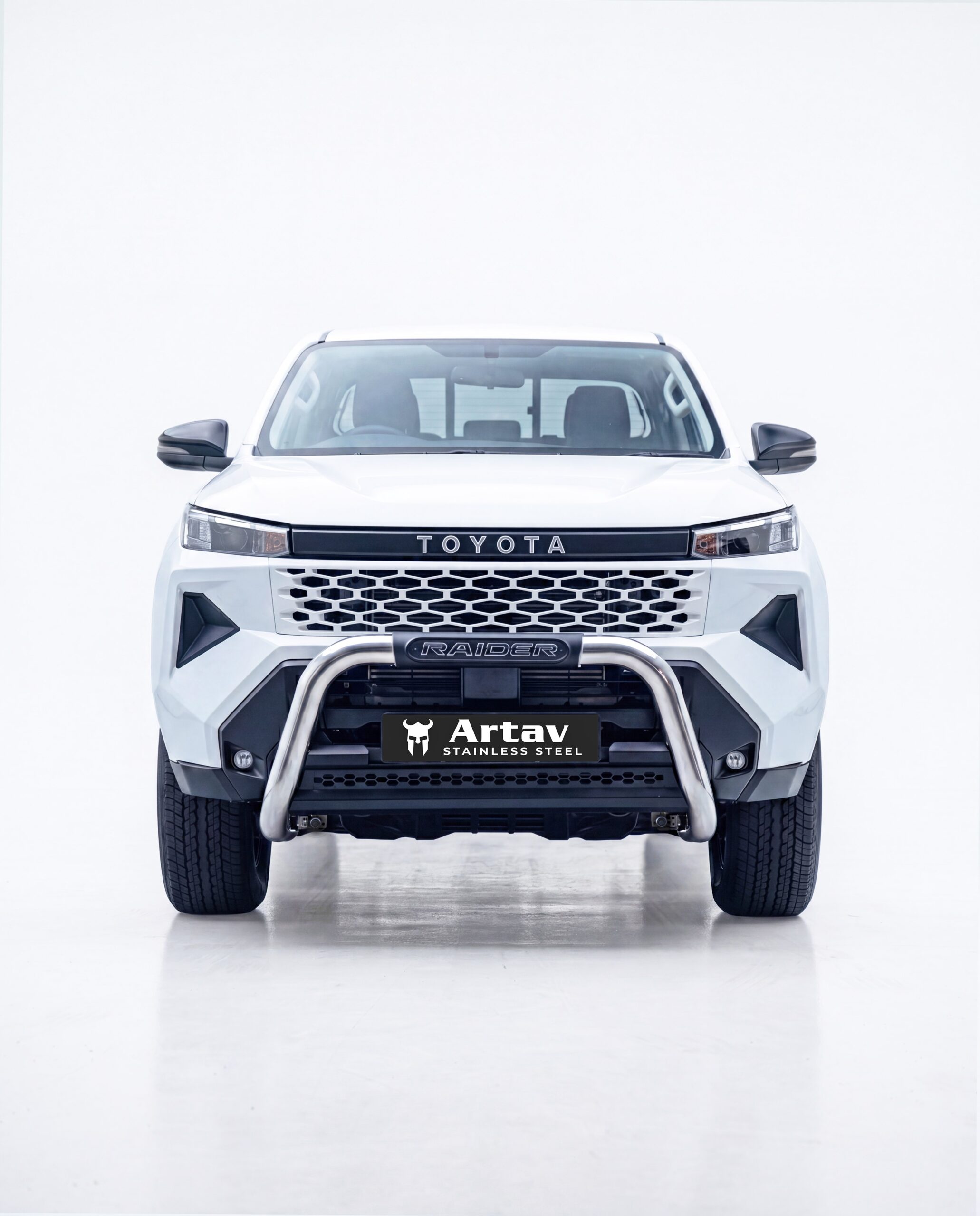 Artav Hilux Honeycomb Nudge Bar